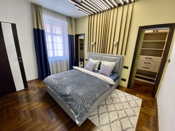 Nicely refurbished 1-bedroom apartment near Deák tér – Budapest District VI, Paulay Ede utca – photo 1
