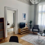 Cosy 1-bedroom apartment near the Opera – Budapest District VI, Vasvári Pál utca – photo 6