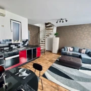 Duplex 3 bed apt near Bazilika