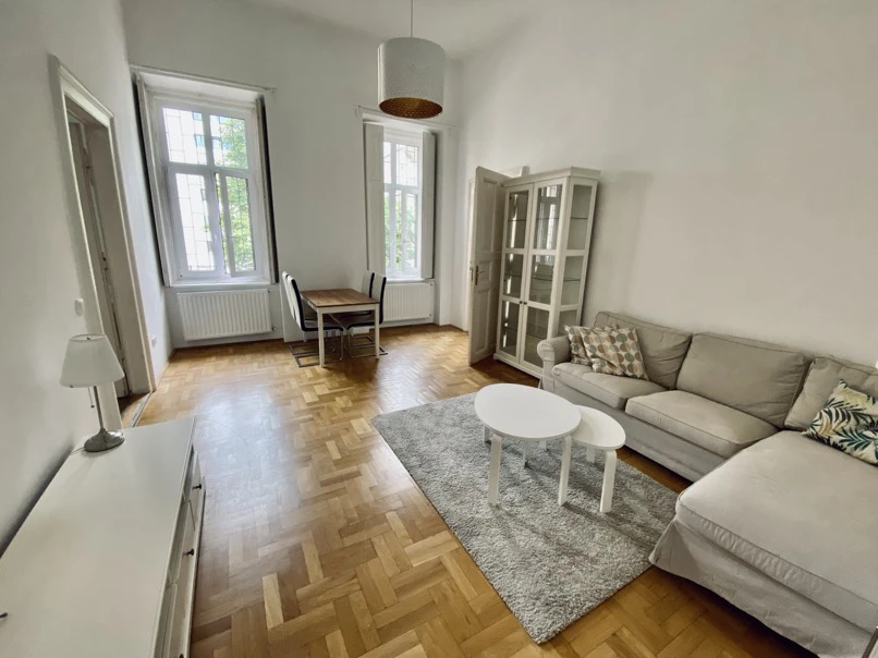 2-bedroom apartment on Nádor utca
