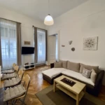 Bútorozott, nappali + 2 hálószobás lakás az Andrássy útnál – Budapest VI. kerület, Benczúr utca – 4. kép