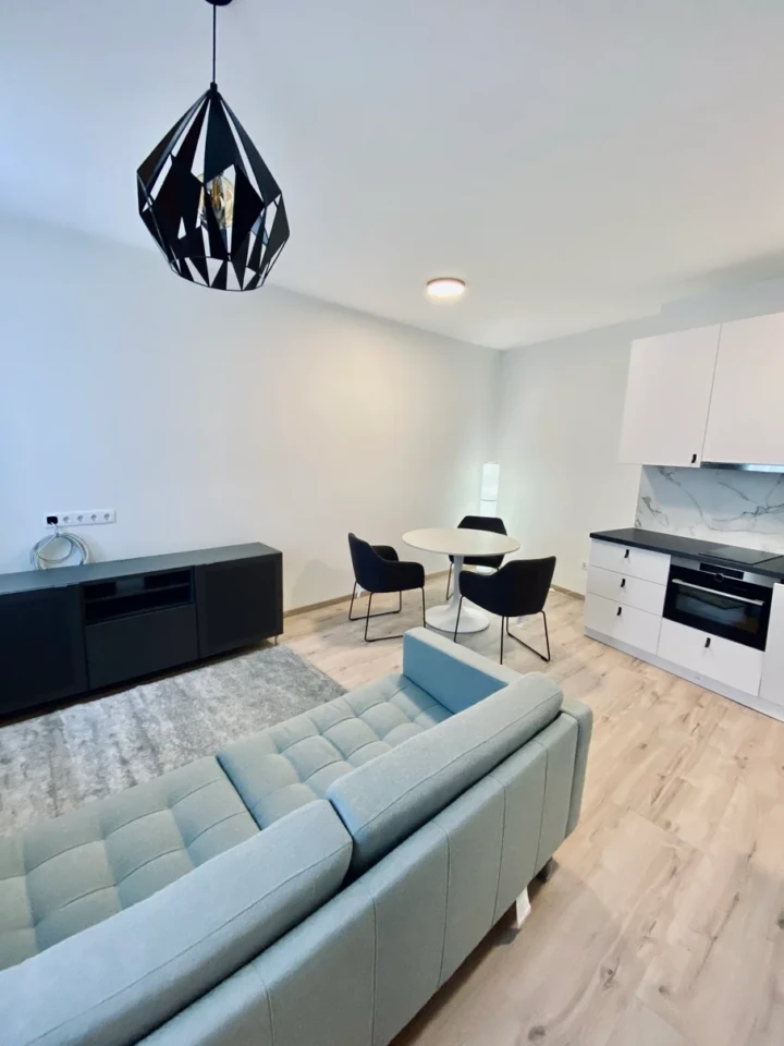 Newly renovated studio near the Basilica