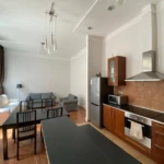 1-bedroom apartment with separate living room in District V – Budapest District V, Stollár Béla utca – photo 4