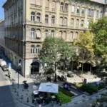 1-bedroom apartment near Oktogon – Budapest District VI, Nagymező utca – photo 5