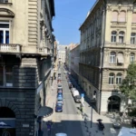 1-bedroom apartment near Oktogon – Budapest District VI, Nagymező utca – photo 6