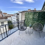 like-new duplex 1 bedroom with big terrace near WestEnd Mall